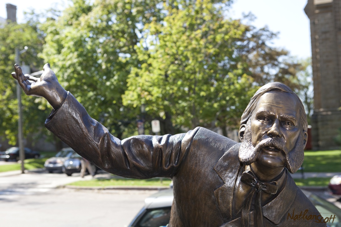 bronze sculpture john gray nathan scott canada commission public 